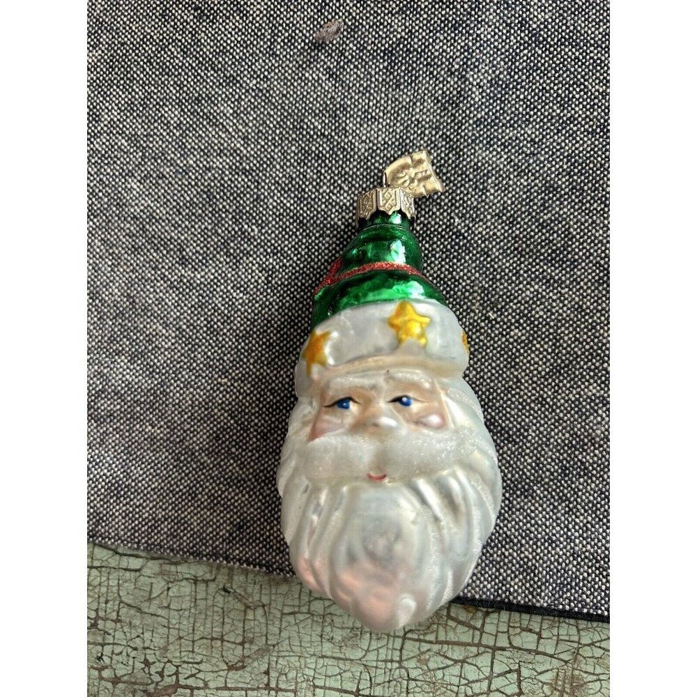 THOMAS PACCONI BLOWN GLASS SANTA WITH GREEN HAT CHRISTMAS ORNAMENT